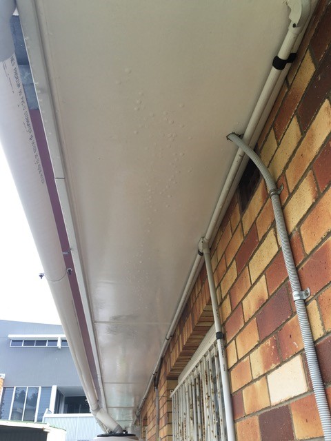 Soffit Washing